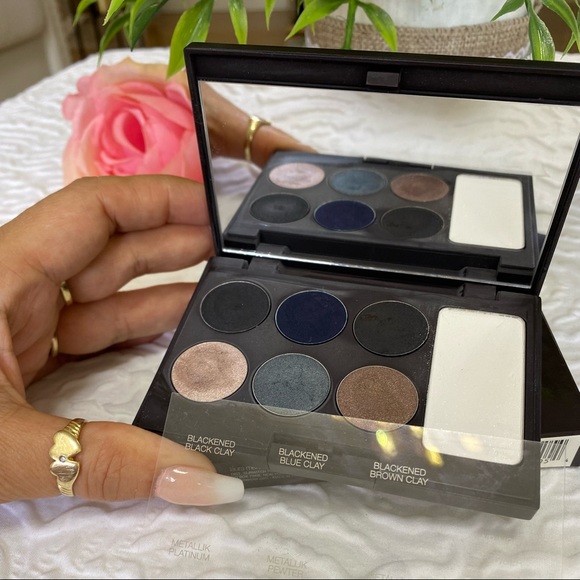- LAURA MERCIER EDITORIAL EYE PALETTE INTENSE CLAYS. - Picture 4 of 10